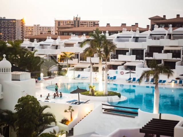 Apartamento en venta en La Postura, Adeje