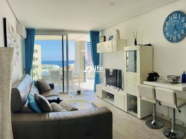 Apartamento en venta en La Postura, Adeje