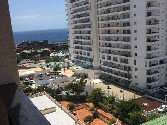 Apartamento en venta en La Postura, Adeje