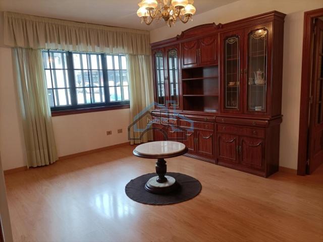 Apartamento en venta en A Barreira, A Coruña