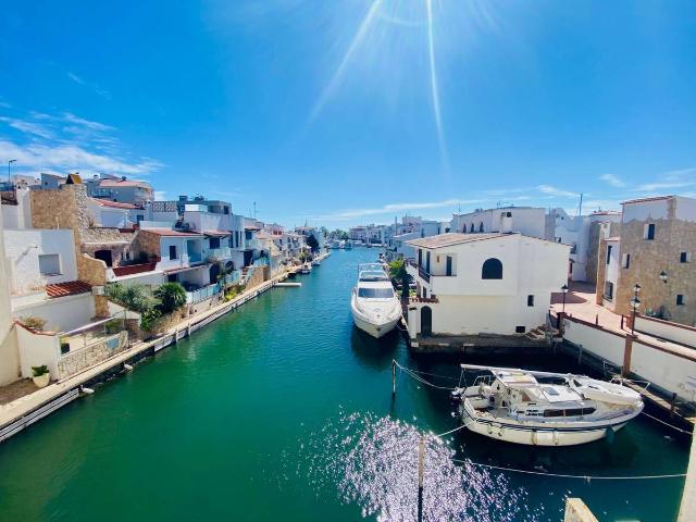 Apartamento en venta en Empuriabrava
