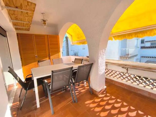 Apartamento en venta en Empuriabrava