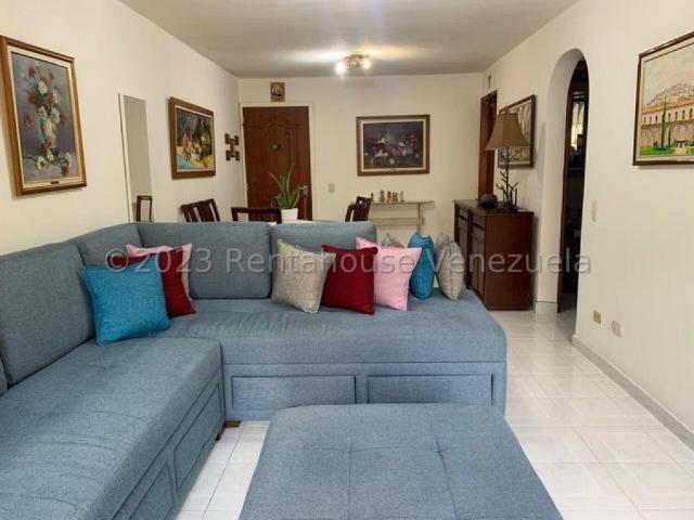 Apartamento en venta en La Urbina, Trujillo