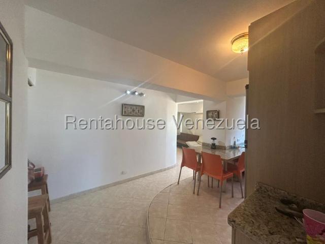 Apartamento en venta en Carenero, Miranda