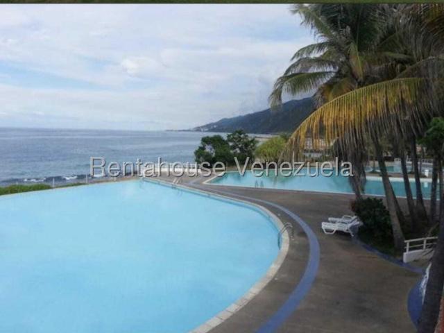 Apartamento en venta en Vargas