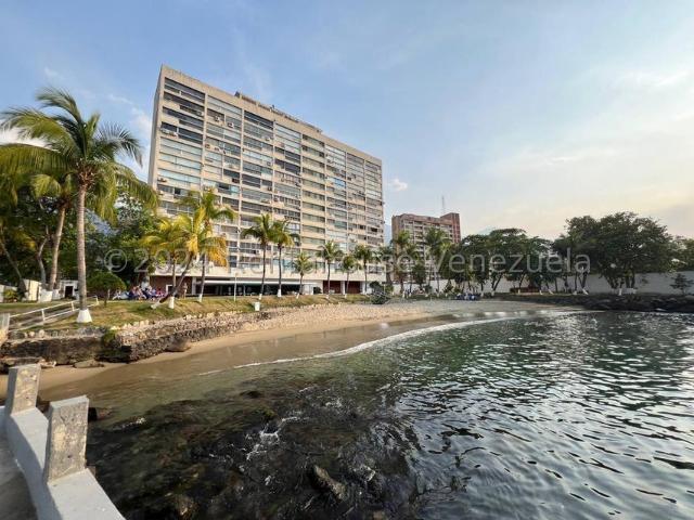 Apartamento en venta en Vargas