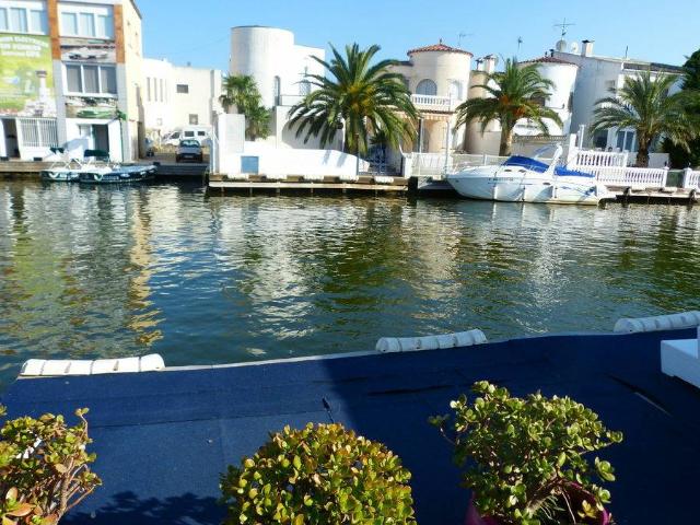 Apartamento en venta en Empuriabrava