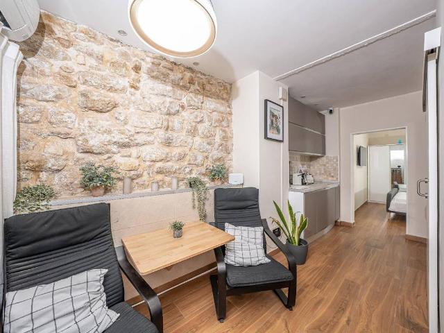 Apartamento en venta en Casco Antiguo - Santa Cruz - Ayuntamiento, l'Alacantí