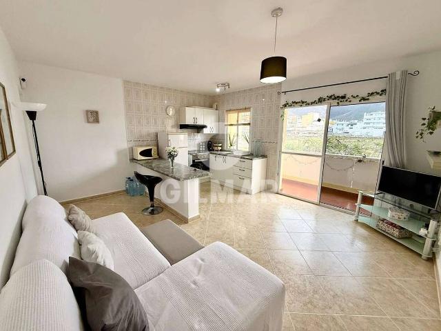 Apartamento en venta en La Postura, Adeje