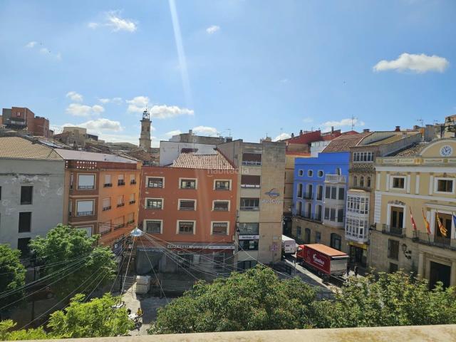 Apartamento en venta en Caspe, Zaragoza