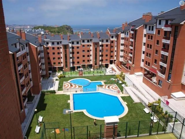 Apartamento en venta en Casco Histórico, Castro-urdiales
