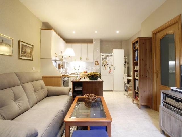 Apartamento en venta en Cenicientos, Madrid