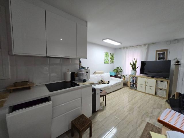 Apartamento en venta en L'hospitalet De Llobregat, Centre