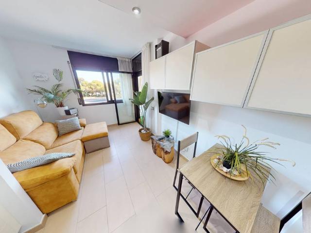 Apartamento en venta en Mont-roig Del Camp