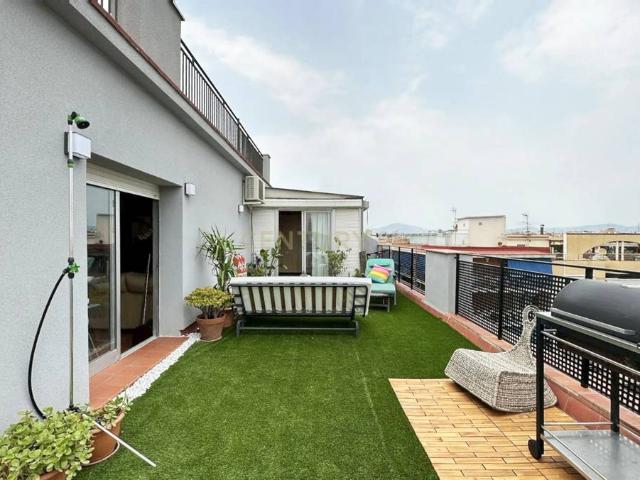 Piso en venta en Sant Martí, Cerdanyola Del Vallès