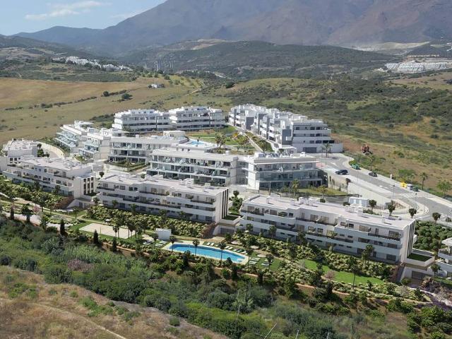 Apartamento en venta en Barriada Islas Canarias, Estepona