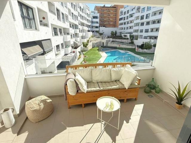 Apartamento en venta en Barriada Islas Canarias, Estepona