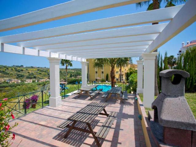 Apartamento en venta en Barriada Islas Canarias, Costa del Sol Occidental