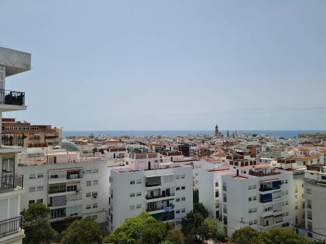 Apartamento en venta en Estepona, Barriada Blas Infante