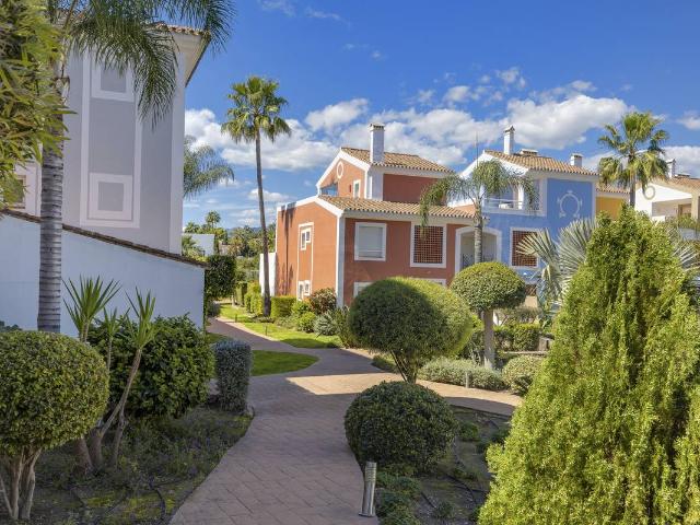 Apartamento en venta en Estepona, Barriada Blas Infante