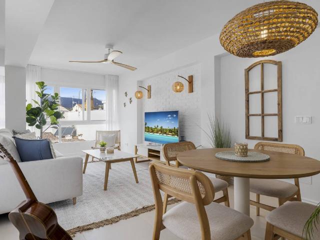 Apartamento en venta en Estepona, Barriada Blas Infante Apartamento en venta en Estepona, Barriada Blas Infante