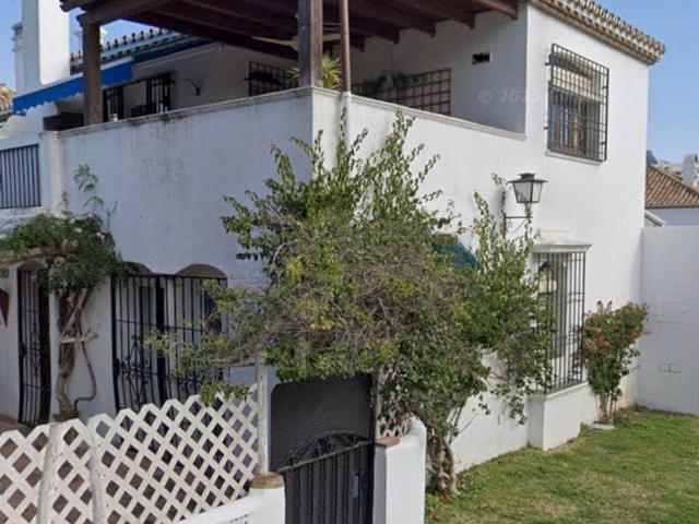 Apartamento en venta en Barriada Islas Canarias, Costa del Sol Occidental