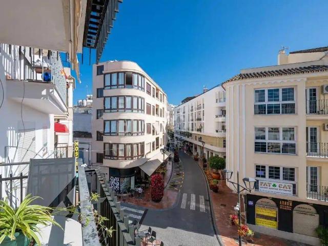 Apartamento en venta en Barriada Islas Canarias, Estepona