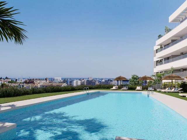 Apartamento en venta en Barriada Islas Canarias, Costa del Sol Occidental