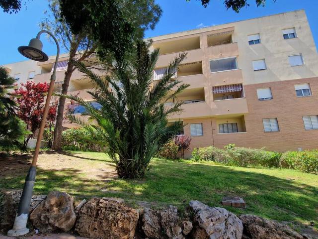 Apartamento en venta en Barriada Islas Canarias, Costa del Sol Occidental