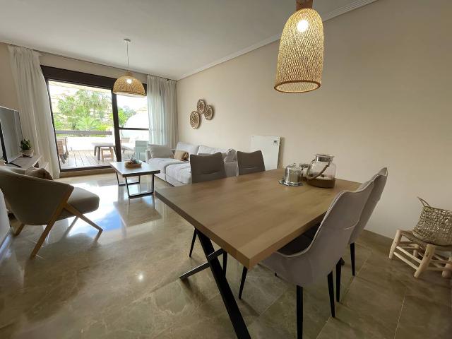 Apartamento en venta en Barriada Islas Canarias, Costa del Sol Occidental