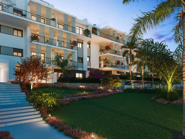 Apartamento en venta en Barriada Islas Canarias, Estepona