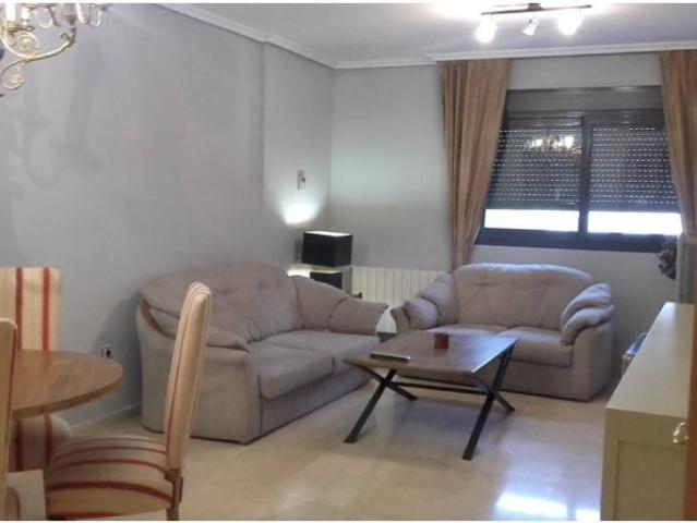 Apartamento en venta en Santiago, Cáceres