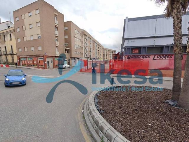 Apartamento en venta en Linares, Andalucía