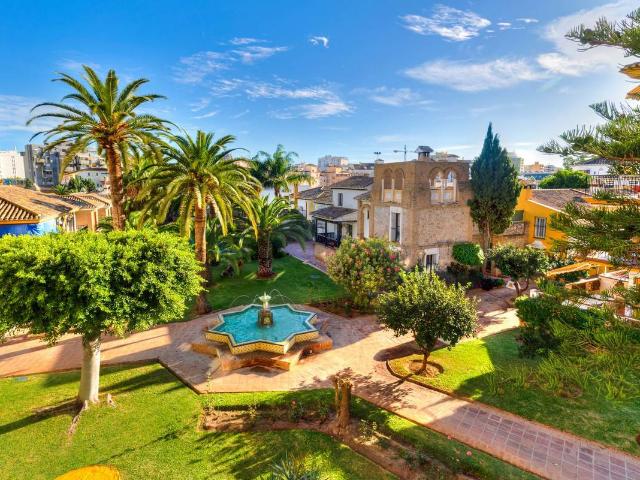 Apartamento en venta en Fuengirola, Málaga