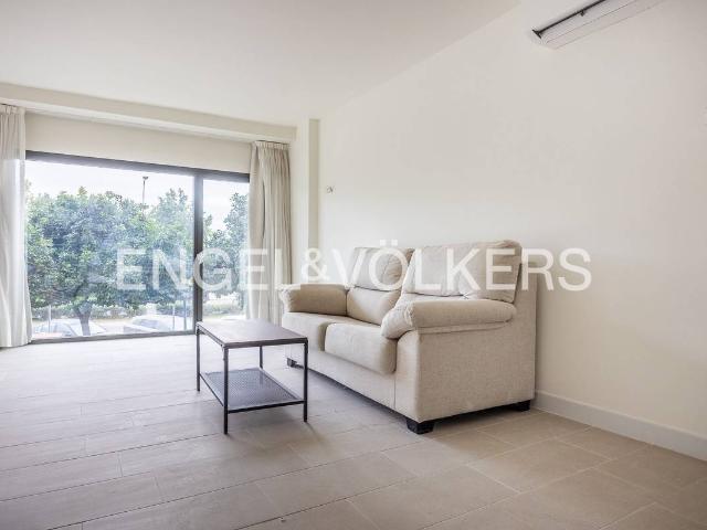 Apartamento en venta en Los Barreros, Espartinas