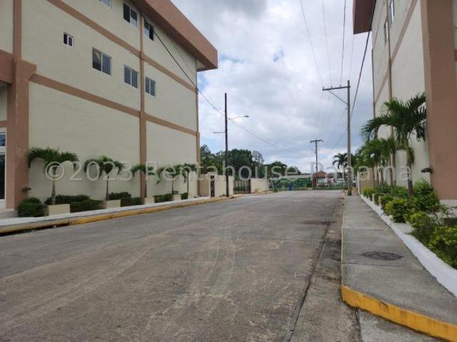 Apartamento en Venta en Colón Colón 77 m2. 3 hab