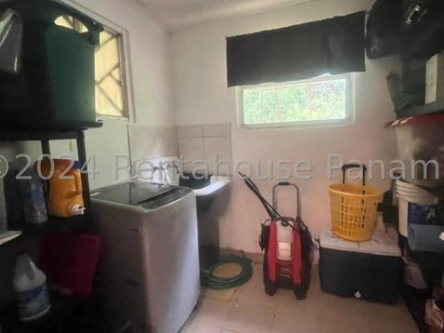 Apartamento en Venta en Colón Davis Colón 118 m2. 3 hab