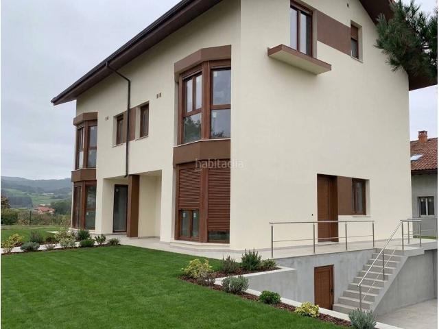 Piso en venta en Comillas, Cantabria