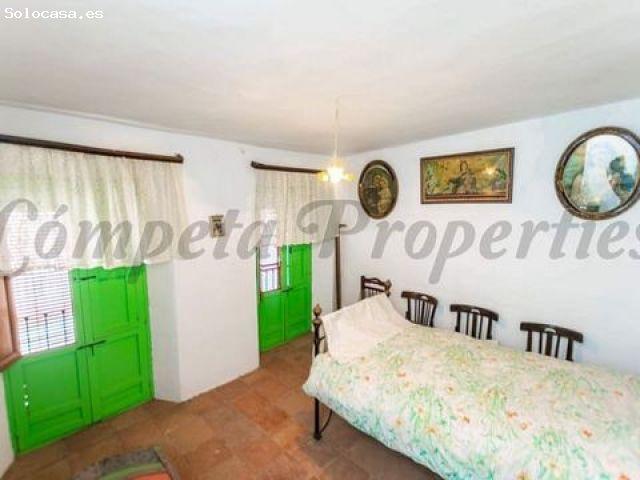 Piso en venta en Cómpeta