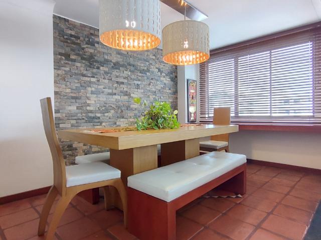 Apartamento En Venta En Los Patios En La Floresta V121956