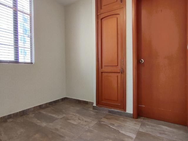 Apartamento En Venta En Los Patios En La Floresta V121956