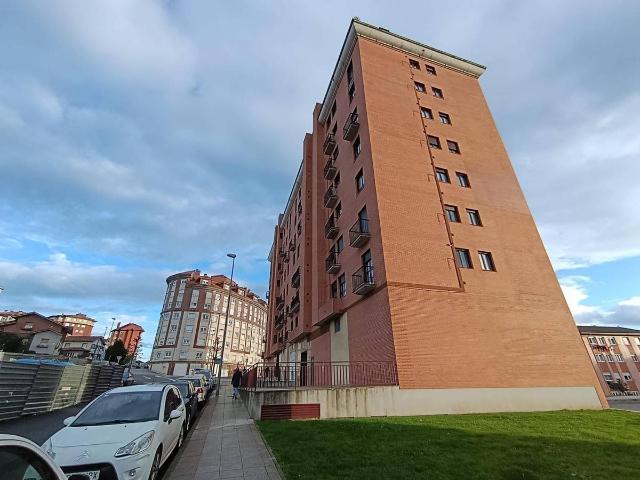 Apartamento en venta en Avilés, Asturias