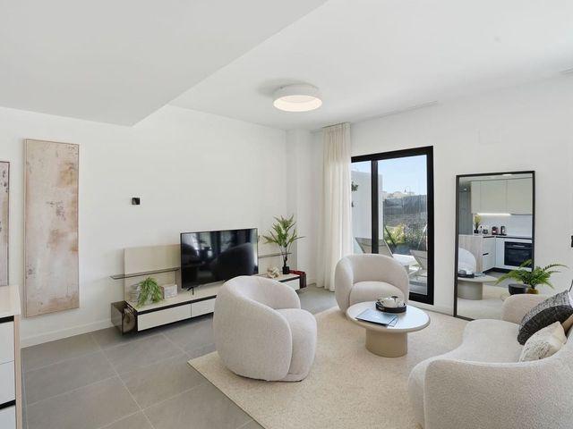 Apartamento en venta en El Faro, Mijas