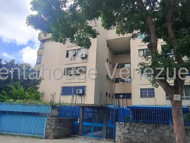 Apartamento en venta en El Marques, Miranda