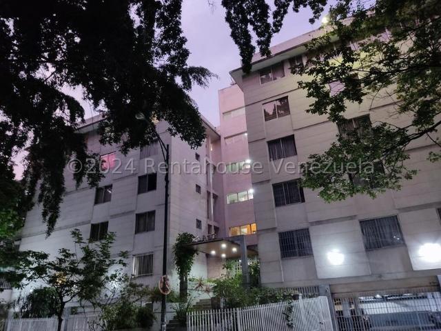 Apartamento en venta en El Marques, Miranda