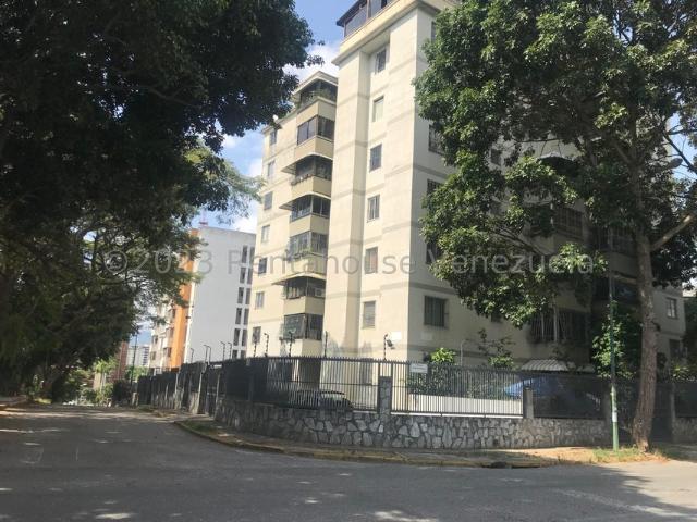 Apartamento en venta en El Marques, Miranda