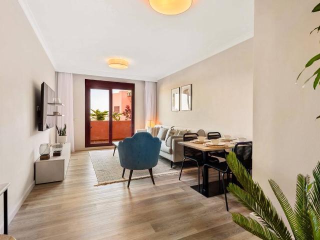 Apartamento en venta en Benahavís, Val de Guadalmina