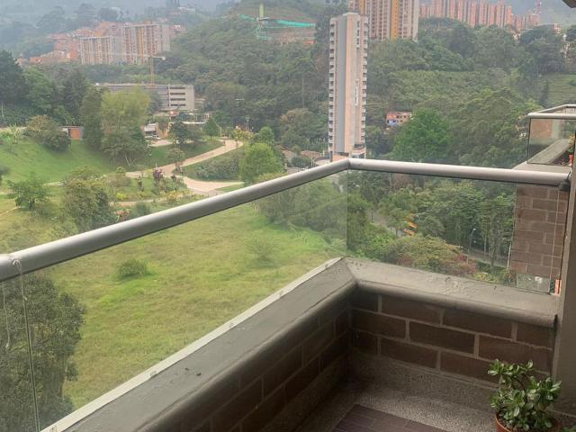 Apartamento En Venta En Envigado V109567