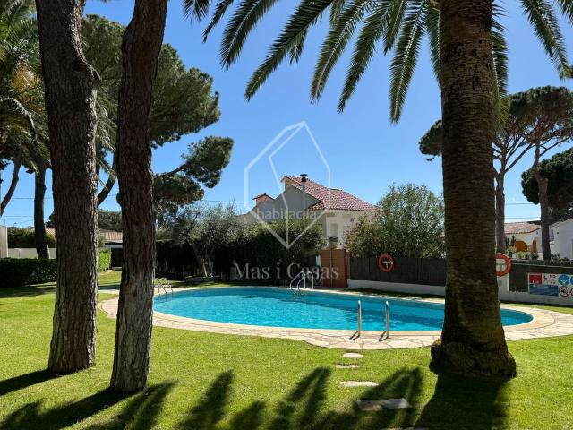 Apartamento en venta en Alt Empordà, Catalunya