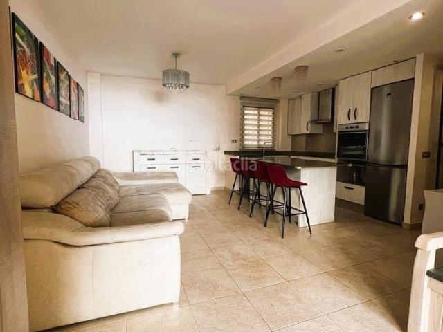 Apartamento en venta en Escalona